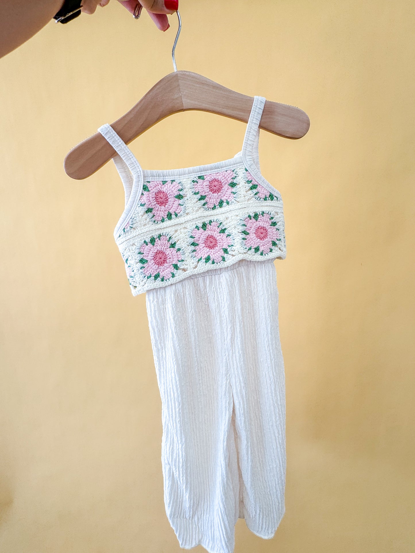 Beige Crochet Jumpsuit - PACK (6/12M, 12/18M, 18/24M, 2/3T, 3/4T)